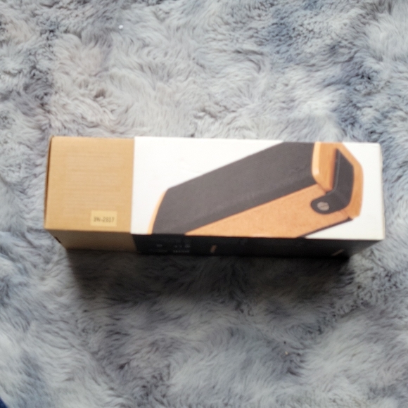 NEW House of Marley, Riddim Bluetooth-10 Hours Playtime - See Video Description - Picture 2 of 15